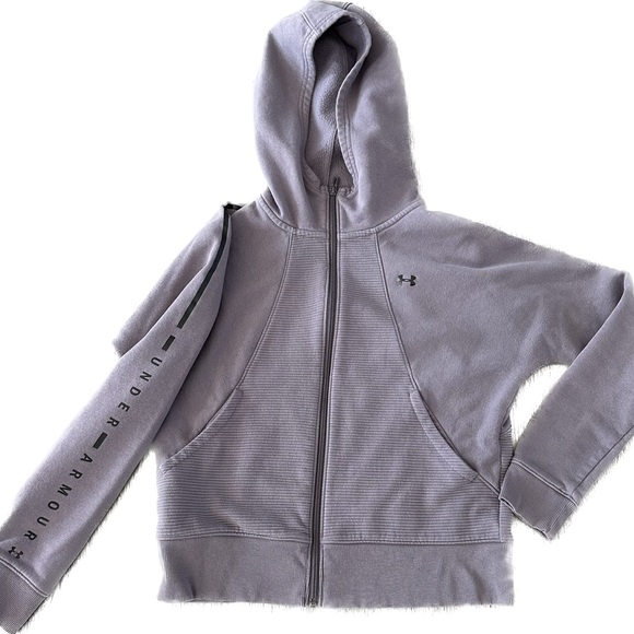 Under Armour Tops - Women’s Under Armour Hoodie